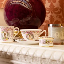Royal Collection Shop Queen Elizabeth Ii Commemorative Teacup And Saucer* Cups & Saucers